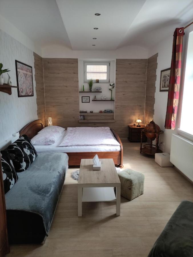 玛丽亚温泉Apartman Friedrichsruh公寓 外观 照片