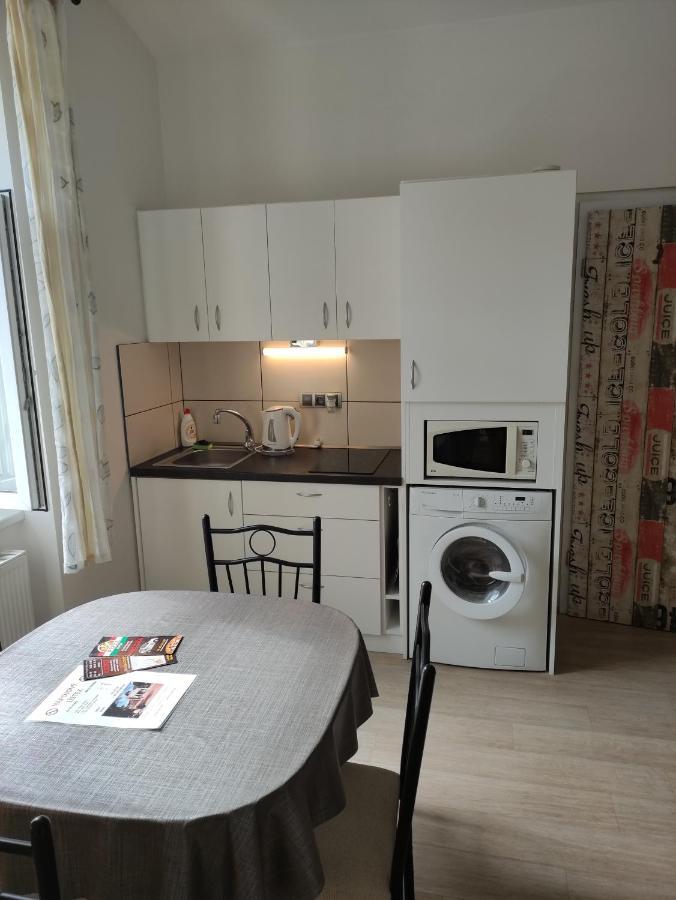 玛丽亚温泉Apartman Friedrichsruh公寓 外观 照片