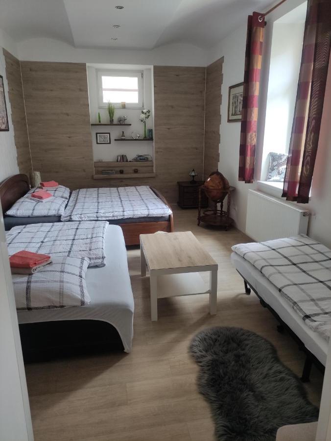 玛丽亚温泉Apartman Friedrichsruh公寓 外观 照片